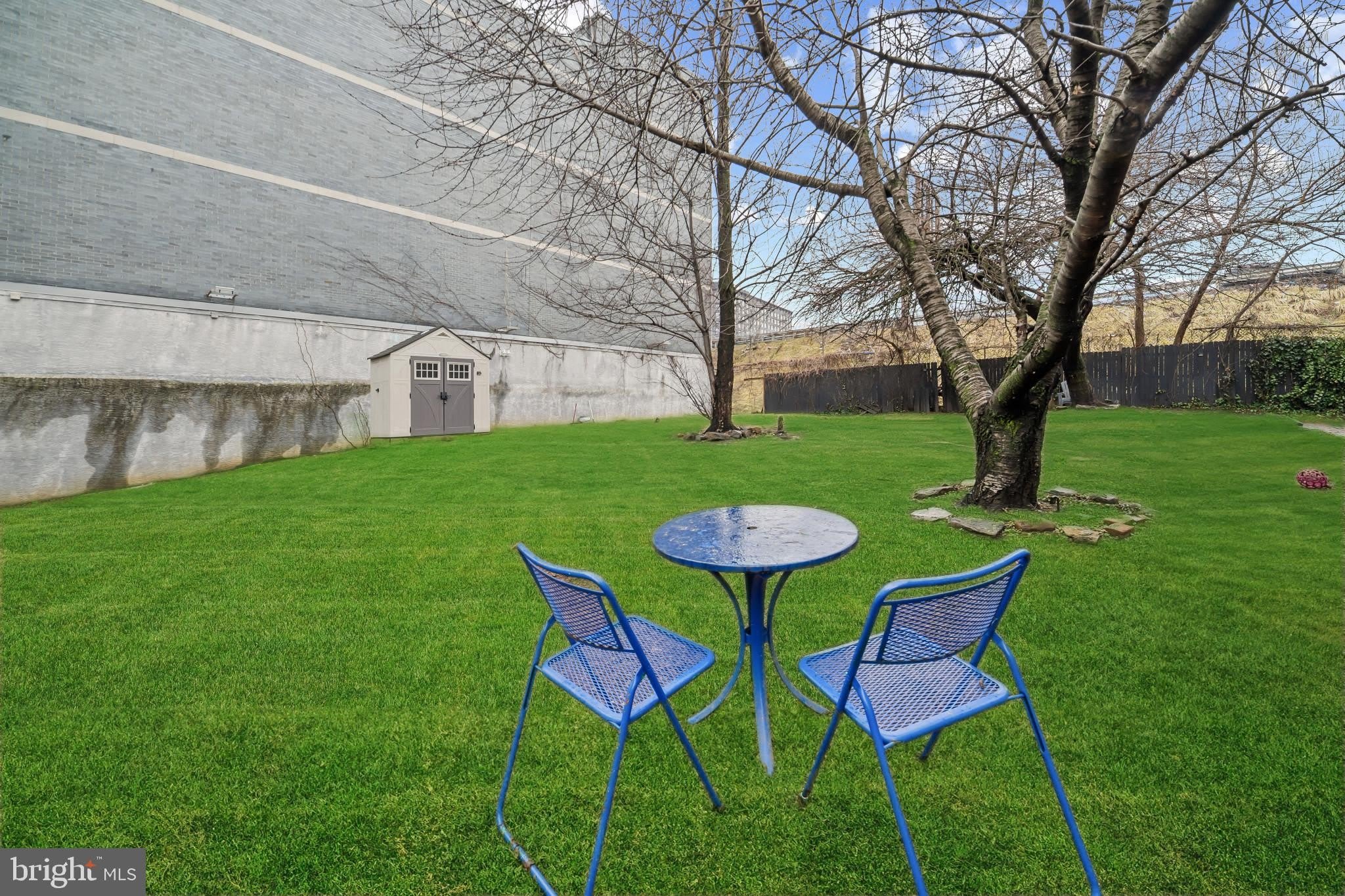 9 BRISTOW Place – photo 2