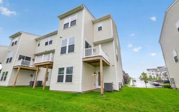 839 Pecan Rd – photo 2