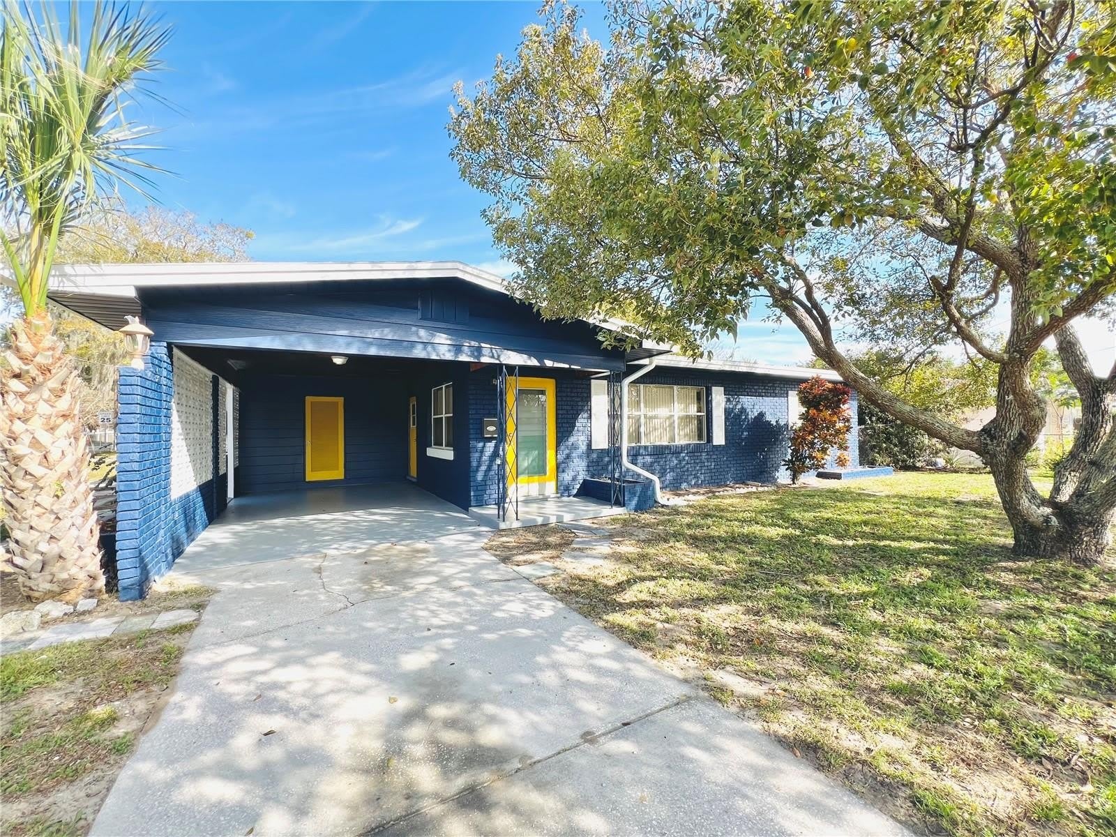 501 AVENUE G SE – photo 1