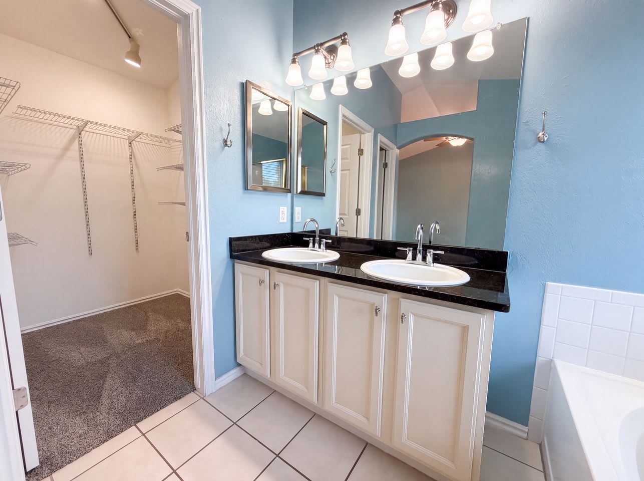 9625 Crosspointe Dr – photo 4