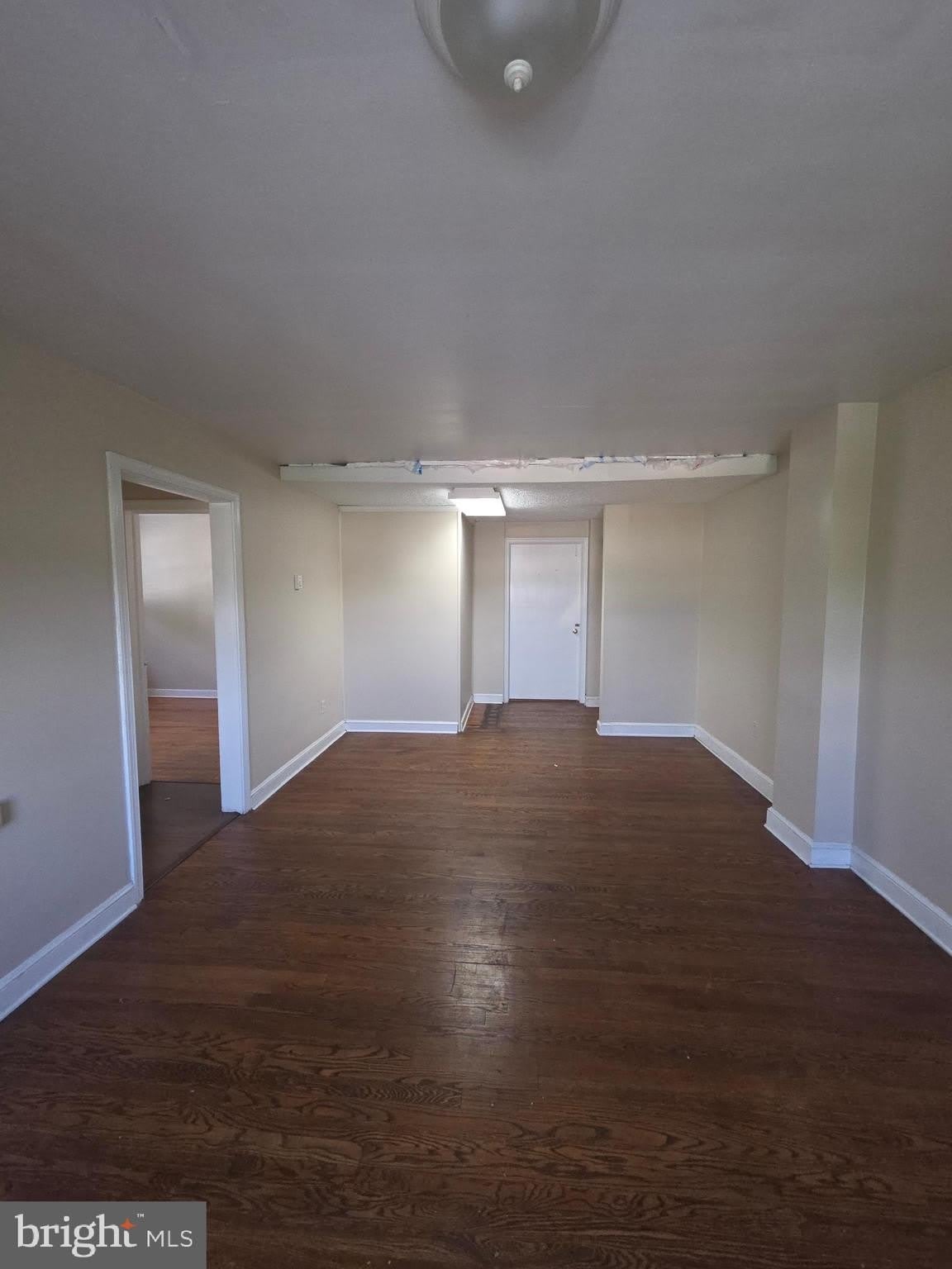 9863 Main Street – photo 4