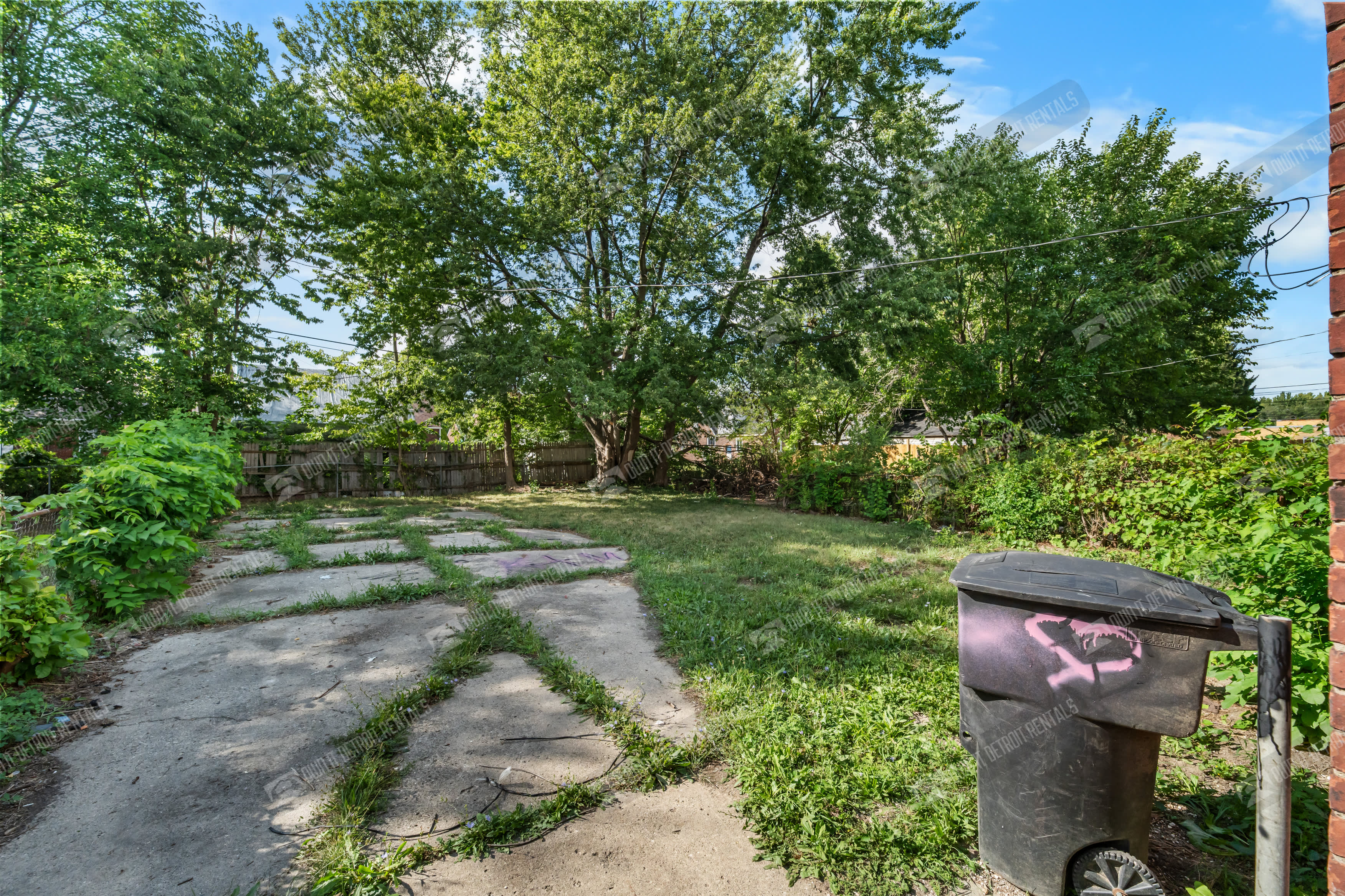 11591 Roxbury St – photo 2