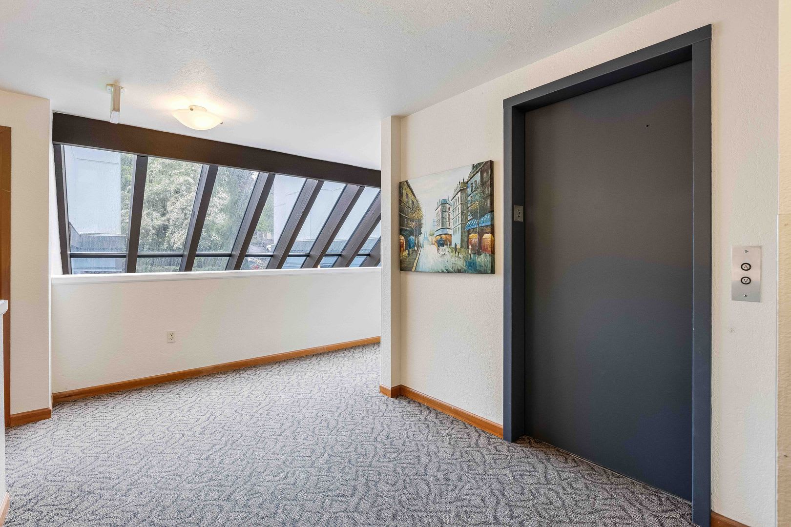 1-Bedroom Condo Near Bitter Lake – photo 3
