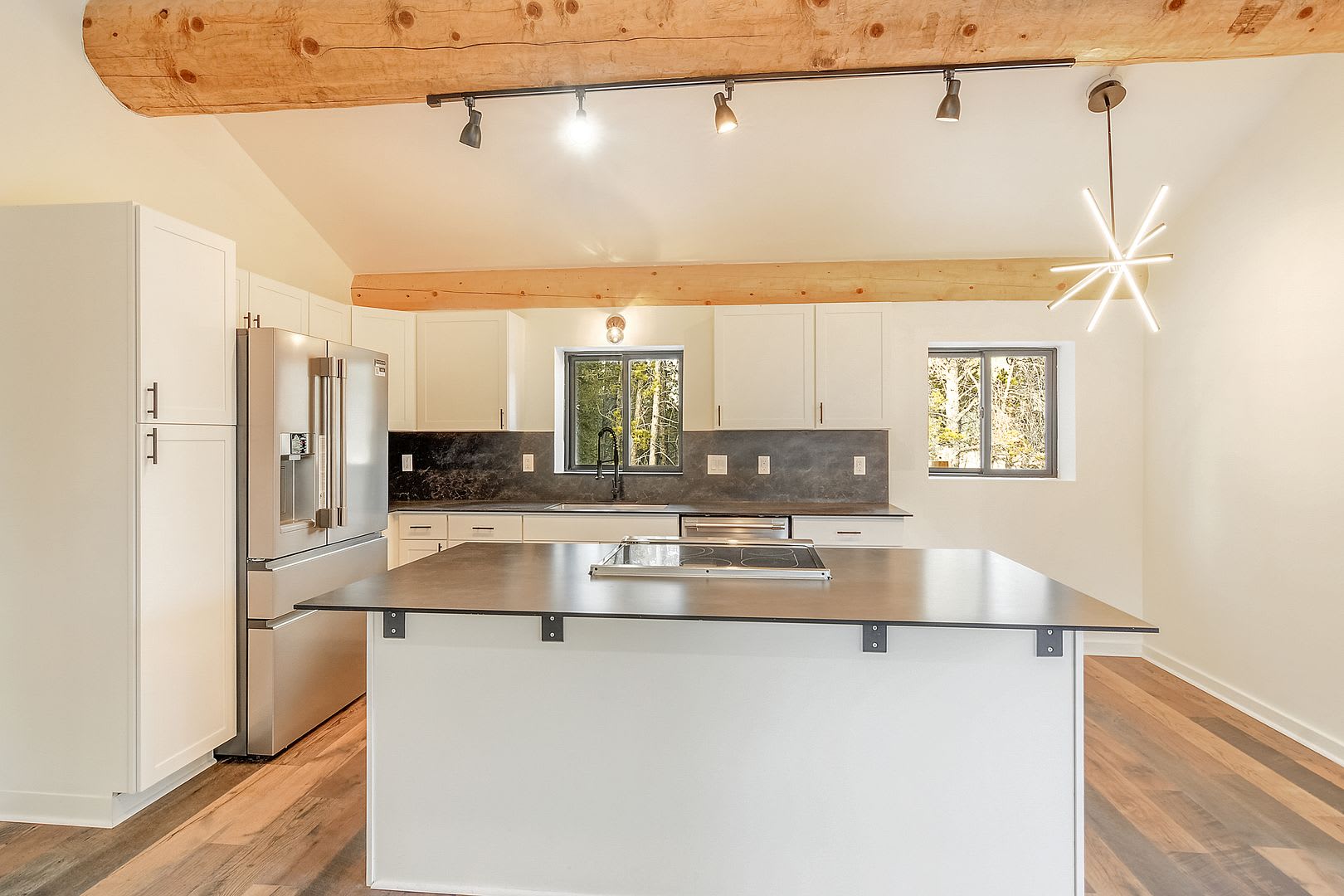New Construction! Great Views! Deck! 20 minutes from Breck! In-floor radiant heat! – photo 2
