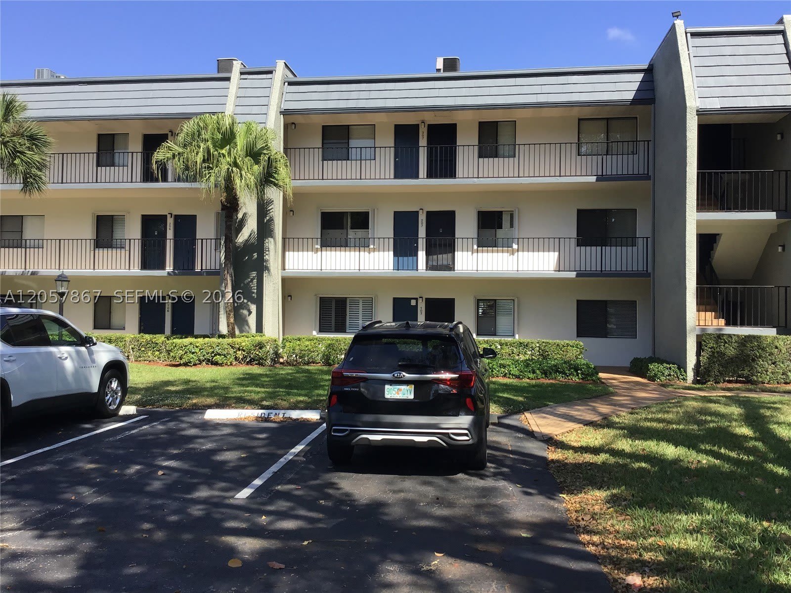 4832 Esedra Ct – photo 2