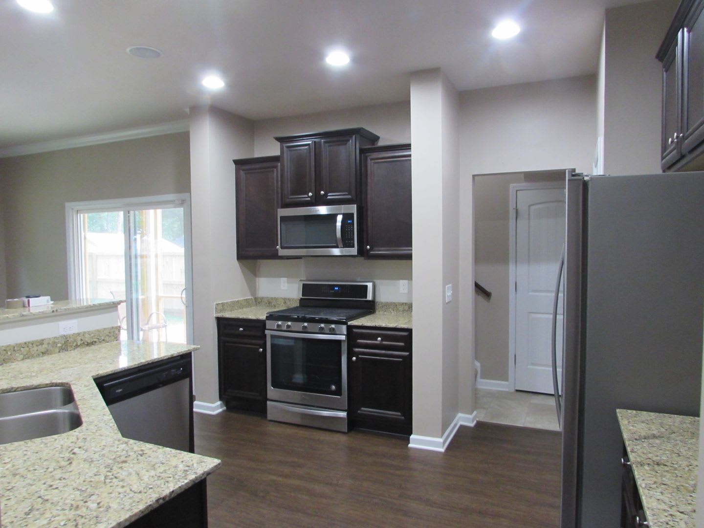 Available in Wood Ridge Subdivision! – photo 3