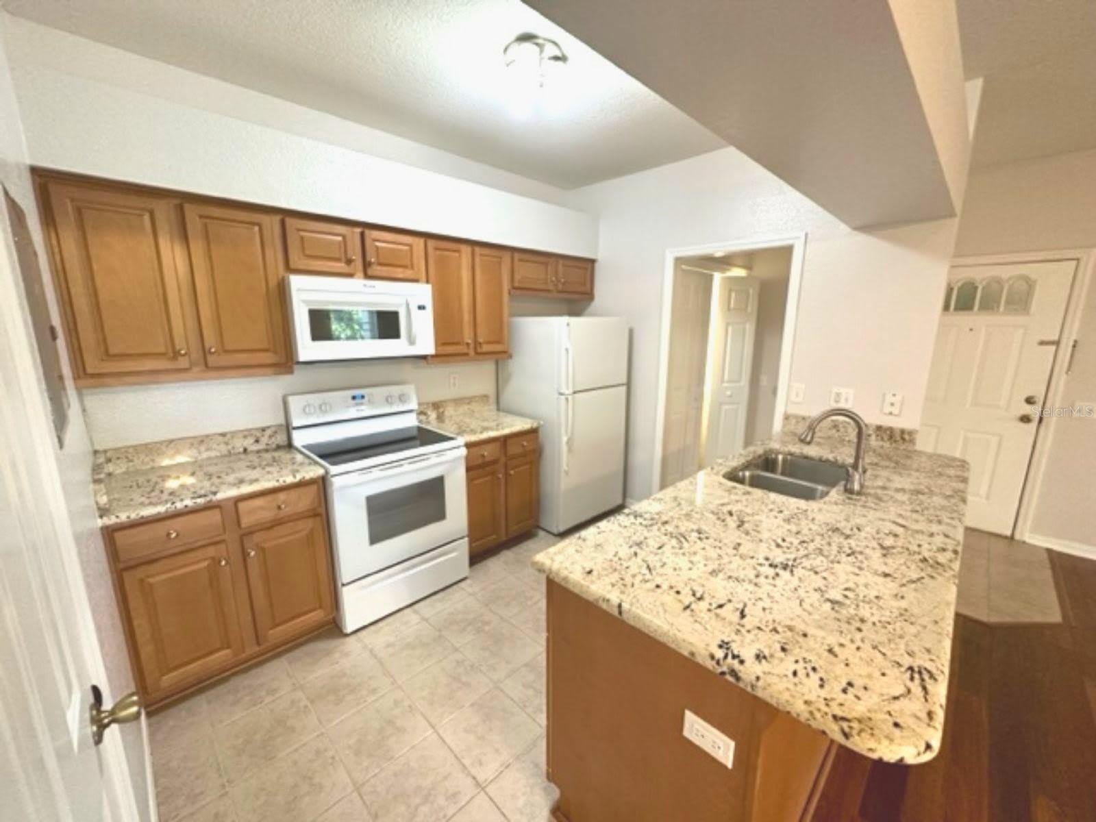 903 Eagle Pond Drive – photo 4