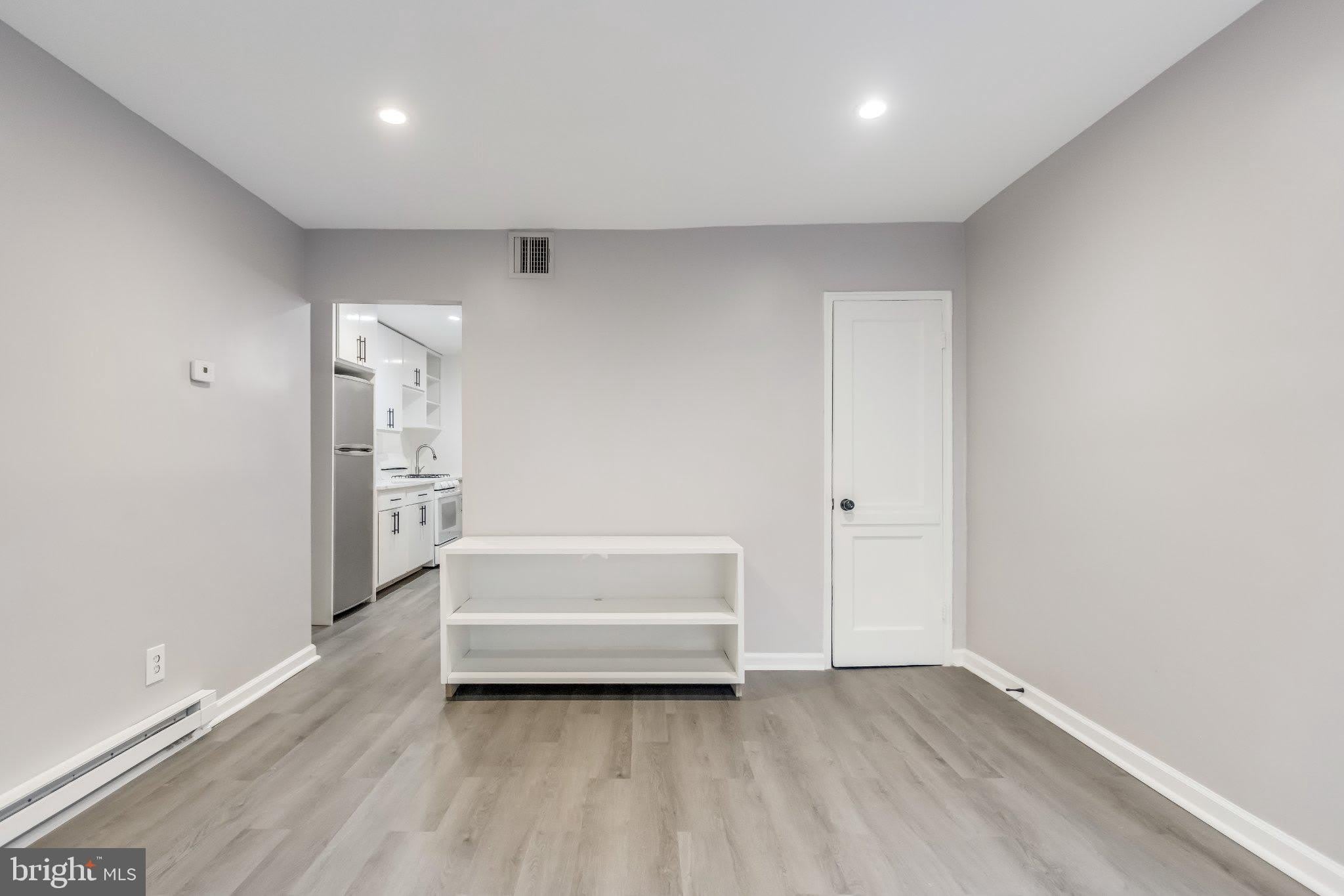 1721 Gales Place Ne – photo 3
