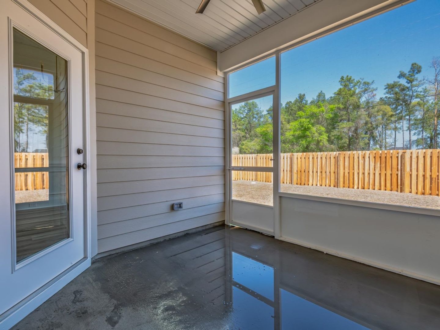Beautiful New 3BR/2BA Home with Office Space – photo 5
