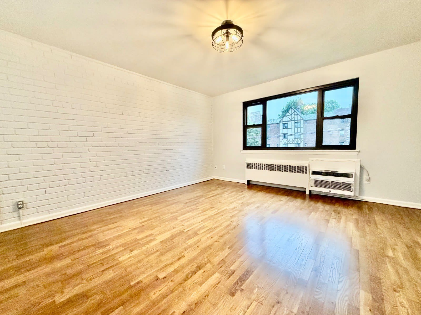 115 Stonelea Pl – photo 2