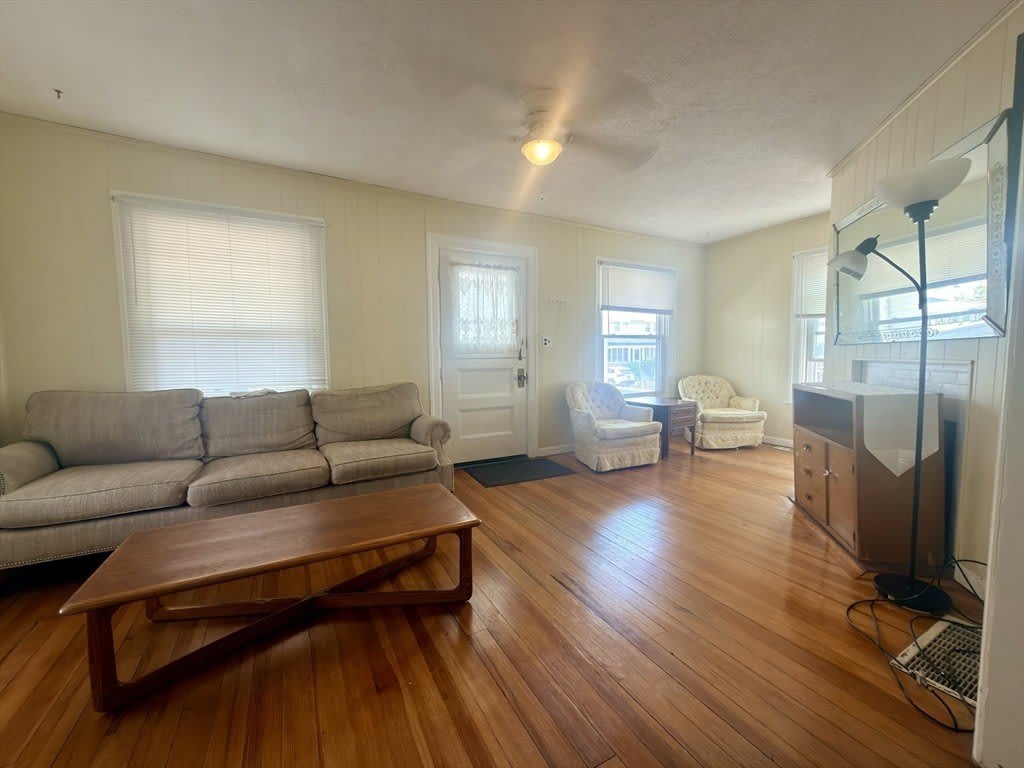 59 C St – photo 5