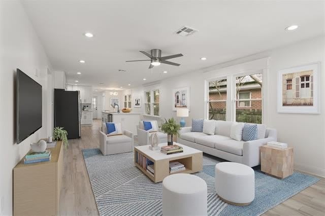 1310 MAZANT Street – photo 2