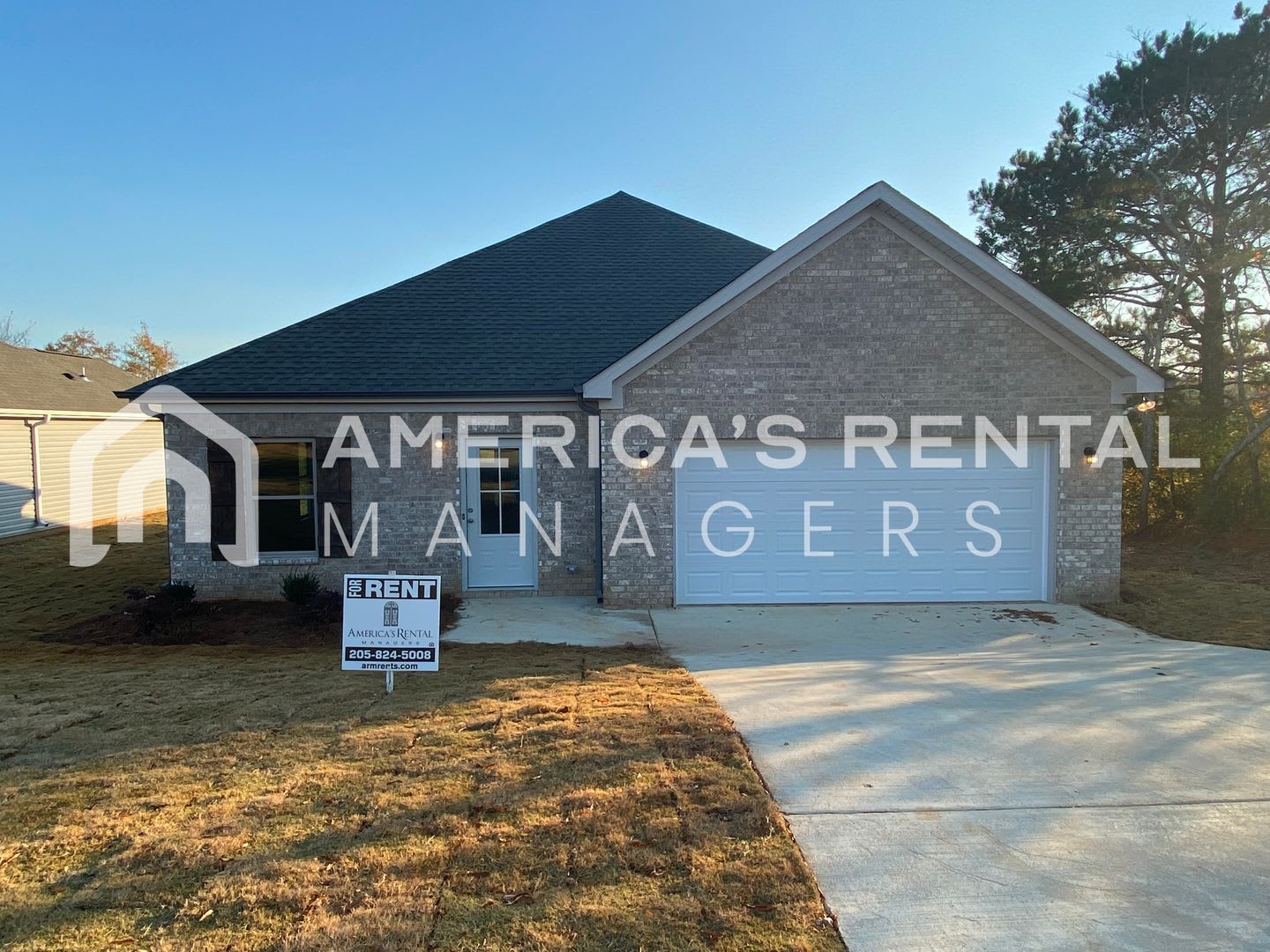 Home for Rent in Weaver AL! Available NOW!! – photo 1
