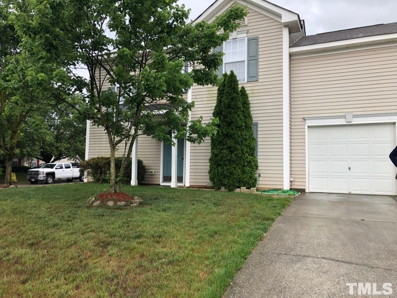 6120 Saybrook Drive – photo 1