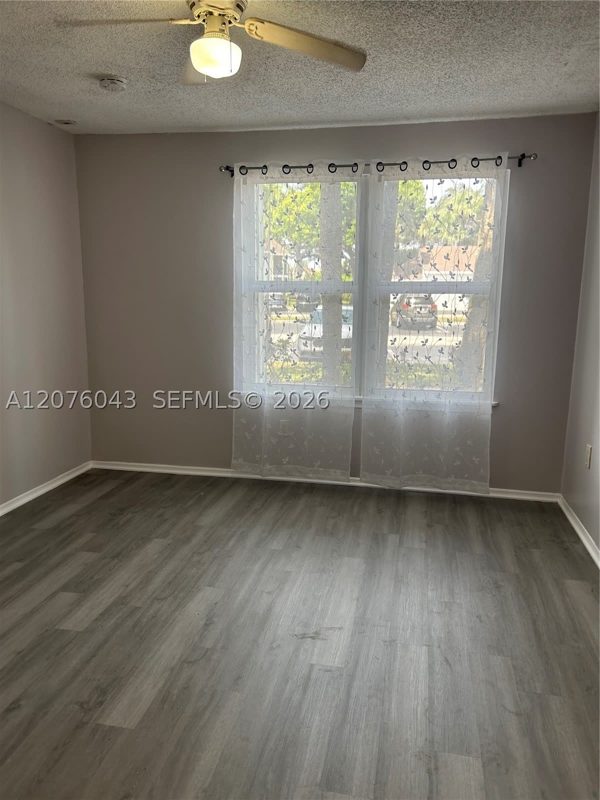 2311 N Congress Ave – photo 5