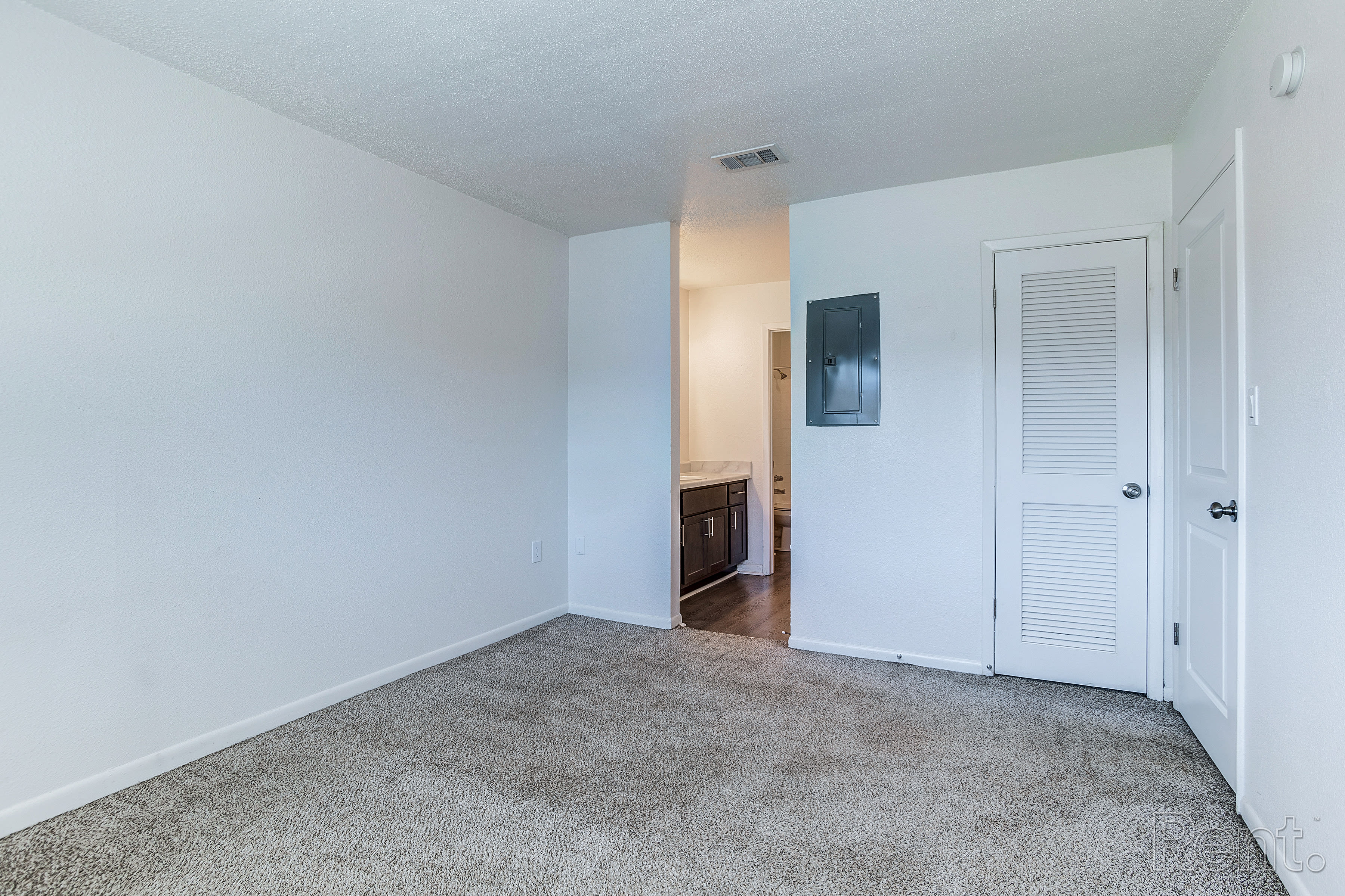 Elevate at 604 West – photo 5