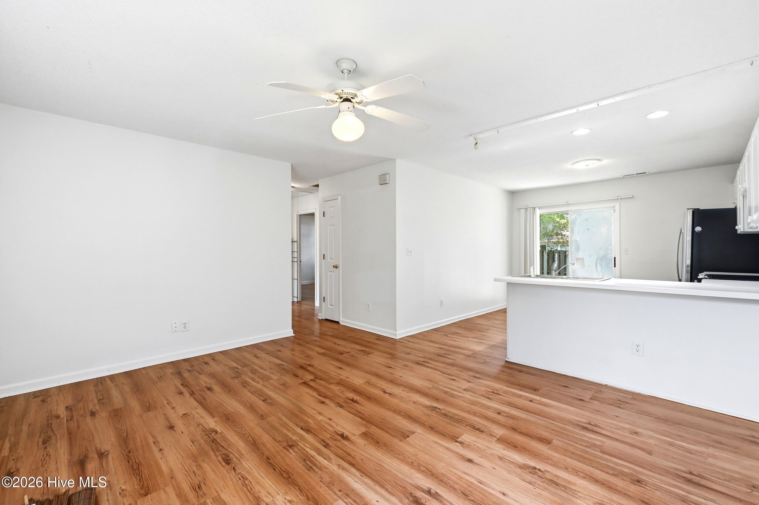118 Avondale Avenue – photo 5