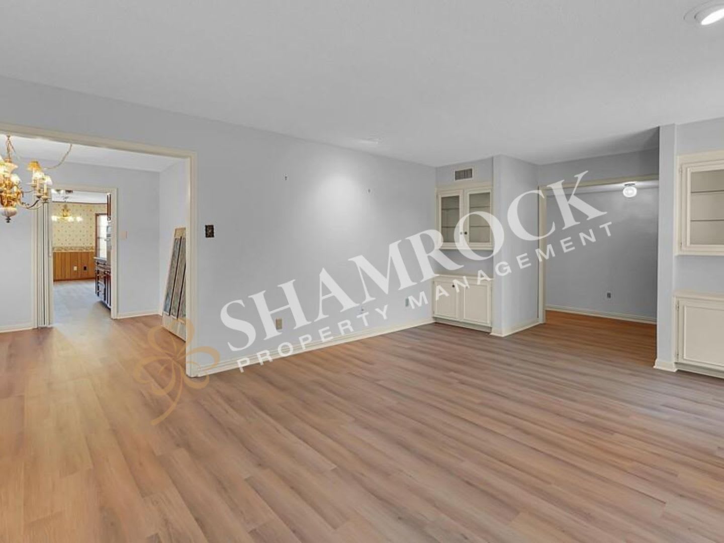 4-Bedroom Windmill Hill Home – photo 5