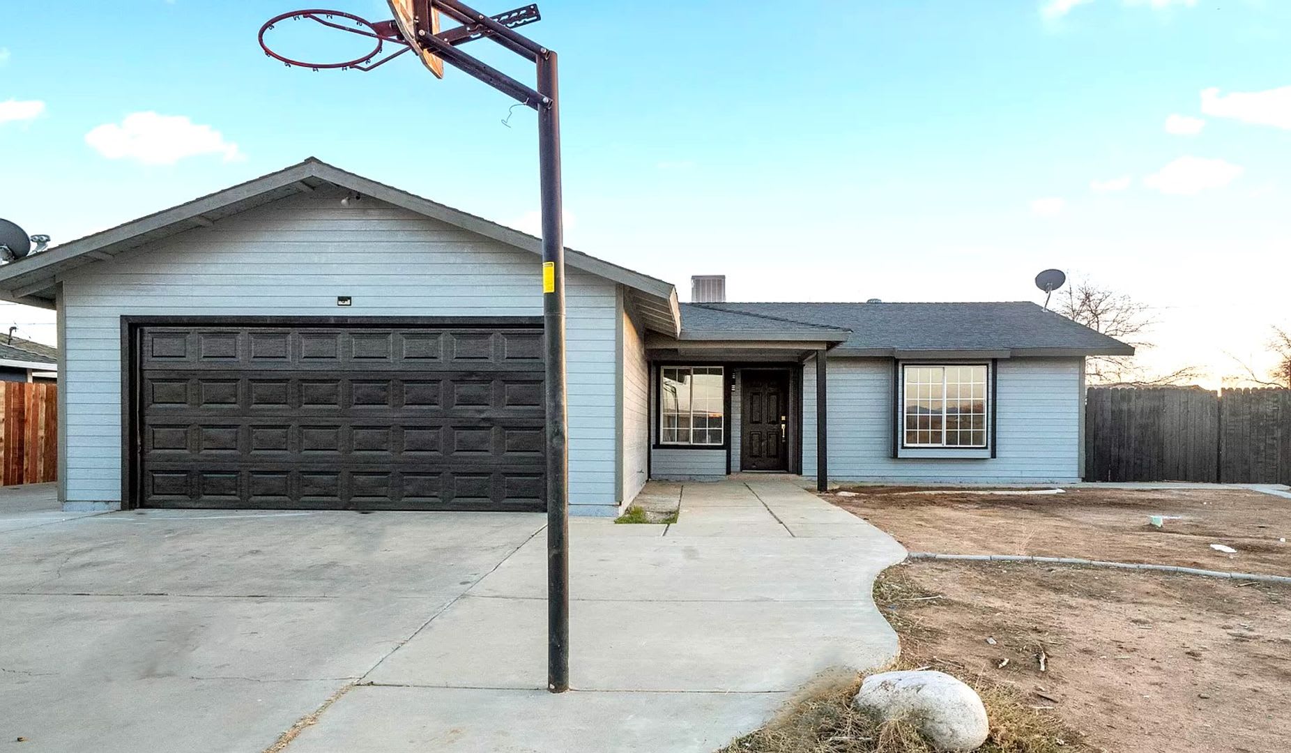 Available Now...Gorgeous Modern Updated Home! – photo 1