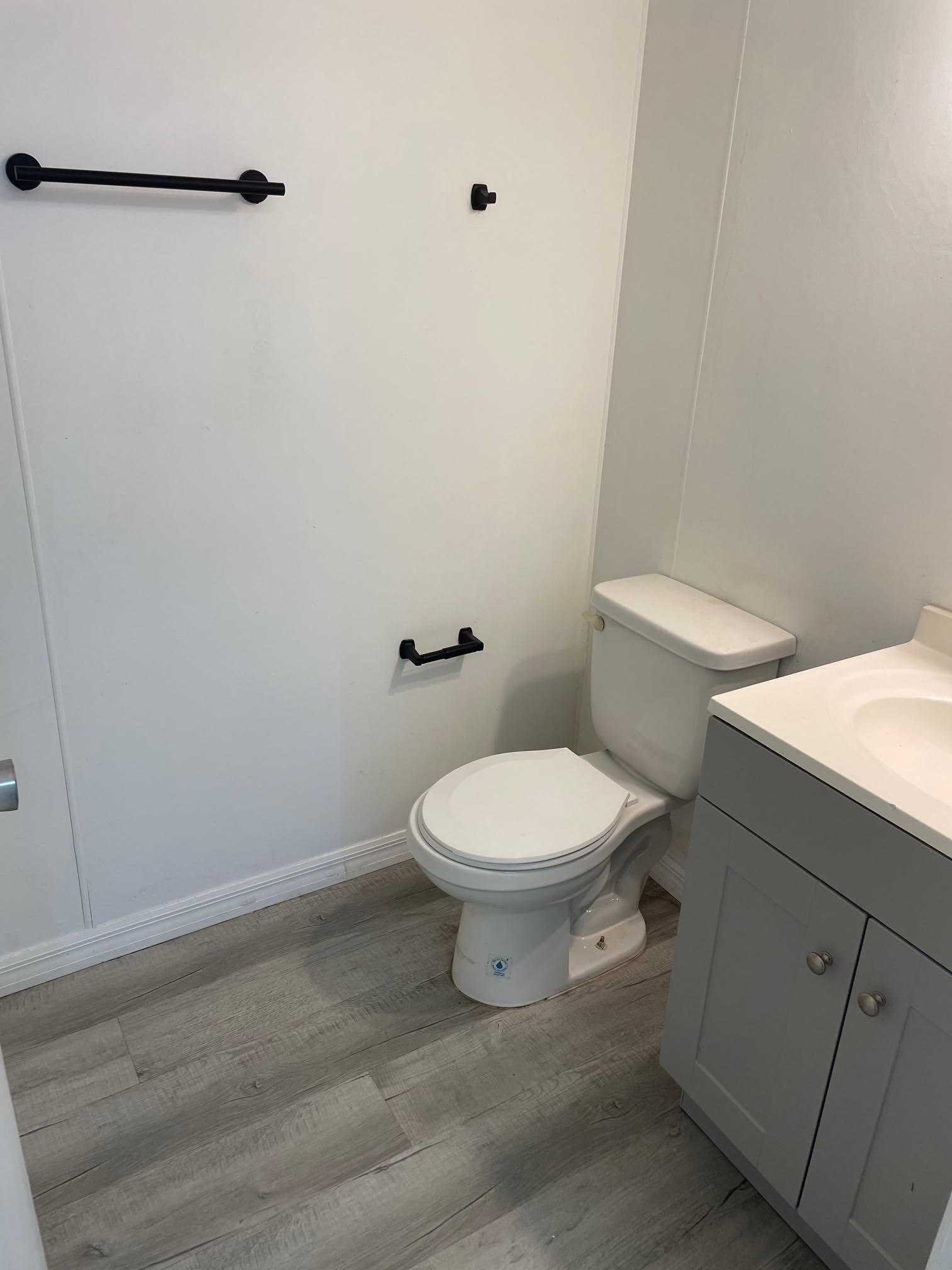 203 5th St Apt 1 – photo 5