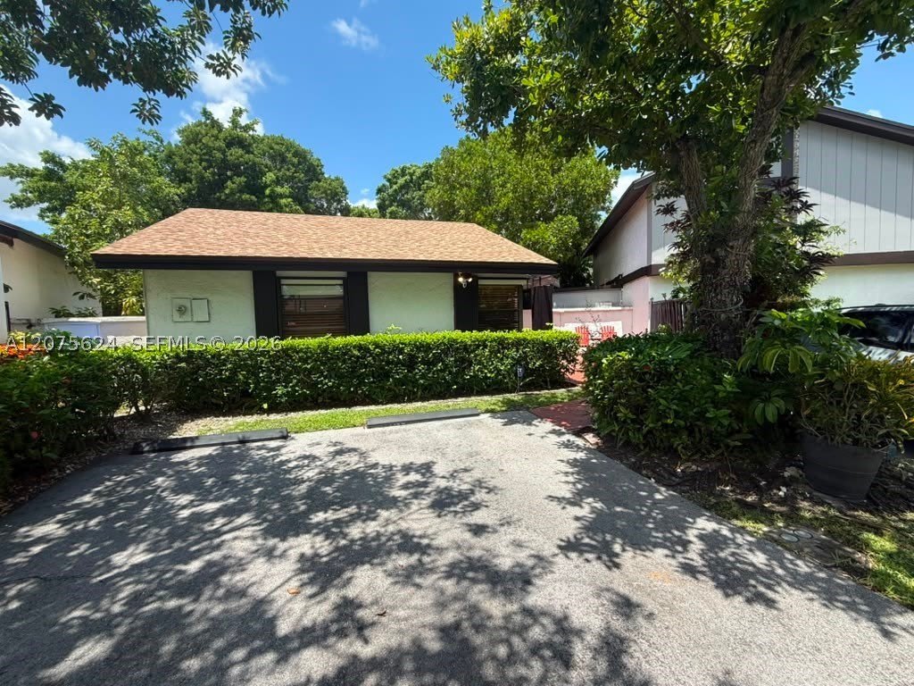 1470 Flamingo Ct – photo 3