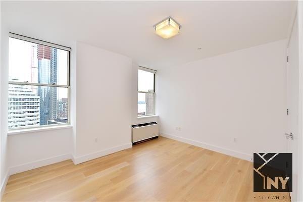 53 Park Place – photo 2