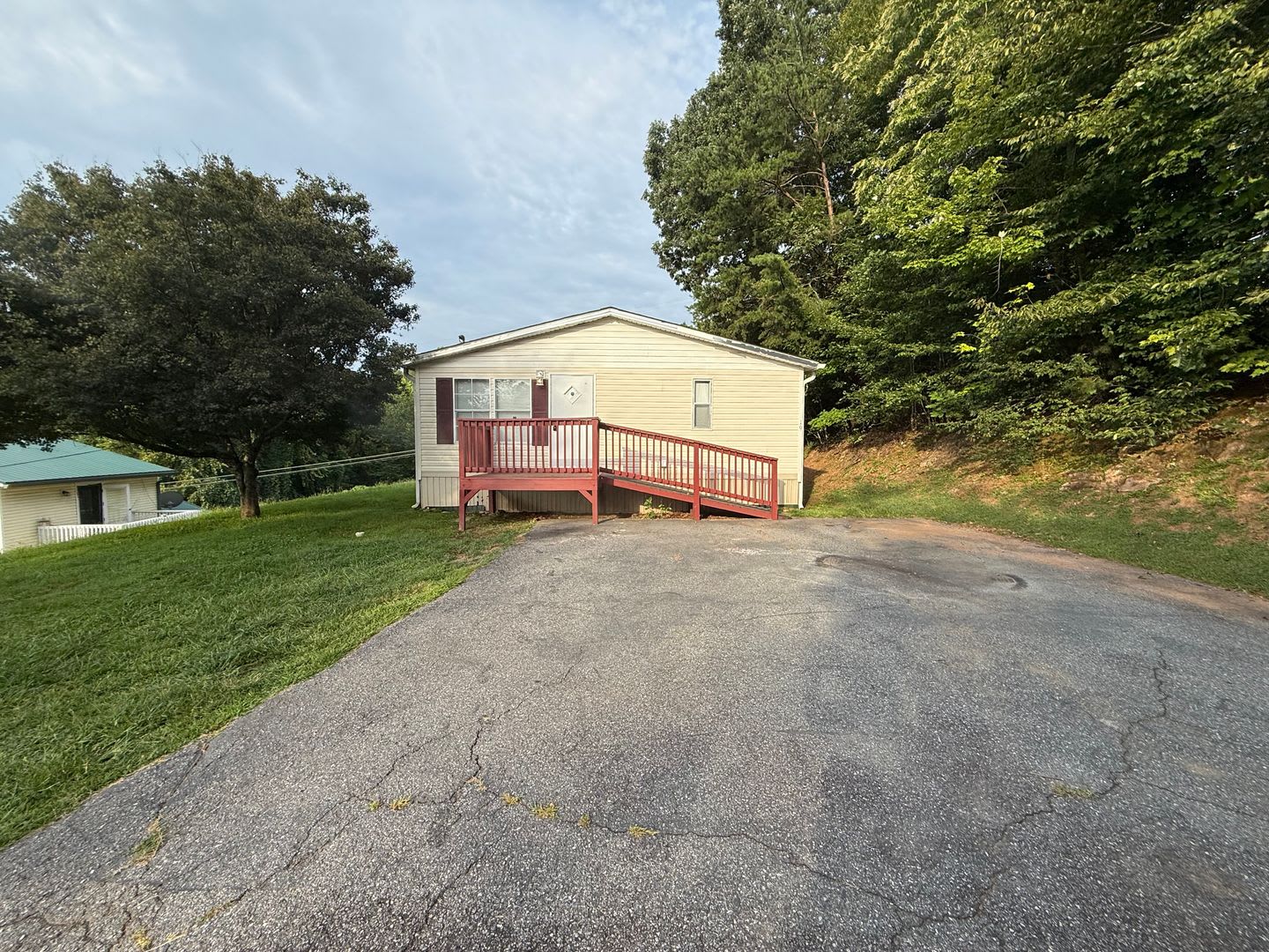 Ferguson Road – photo 1