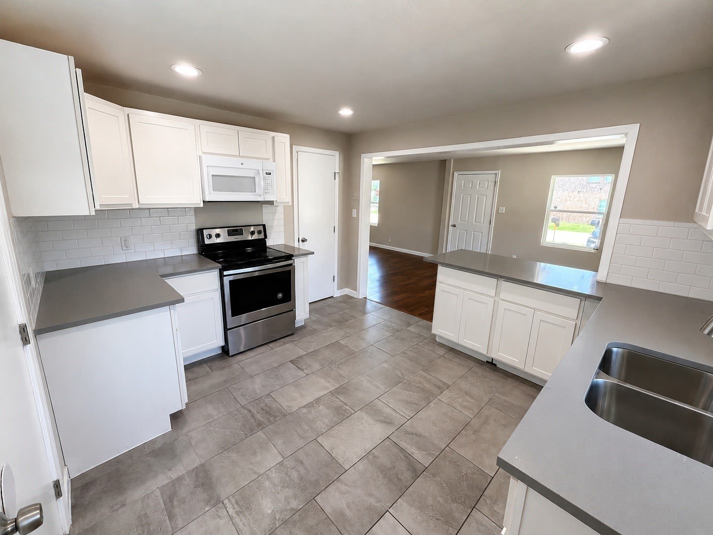 409 Jefferson Avenue – photo 5
