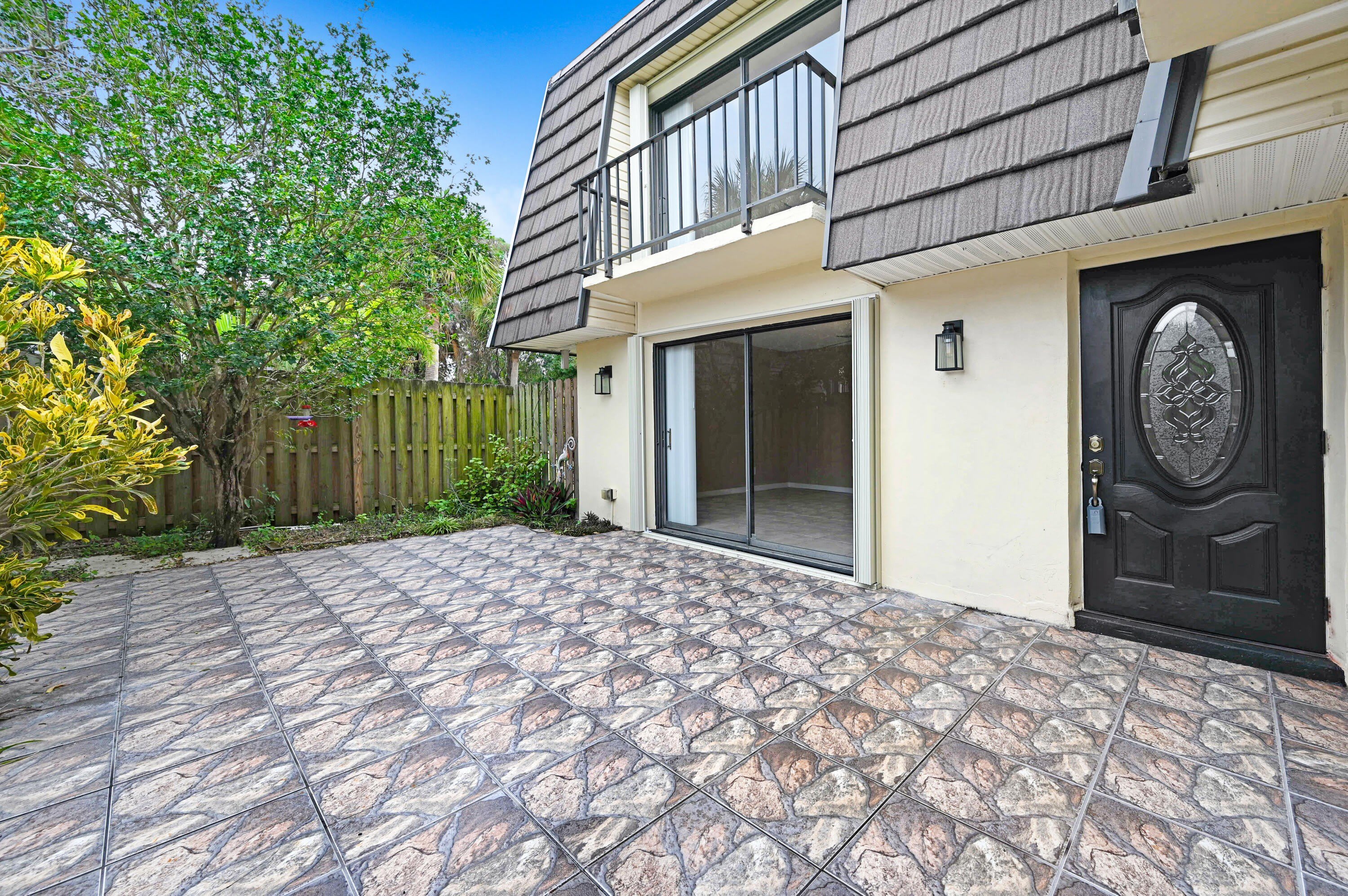 2111 Vista Oaks Circle NE – photo 5