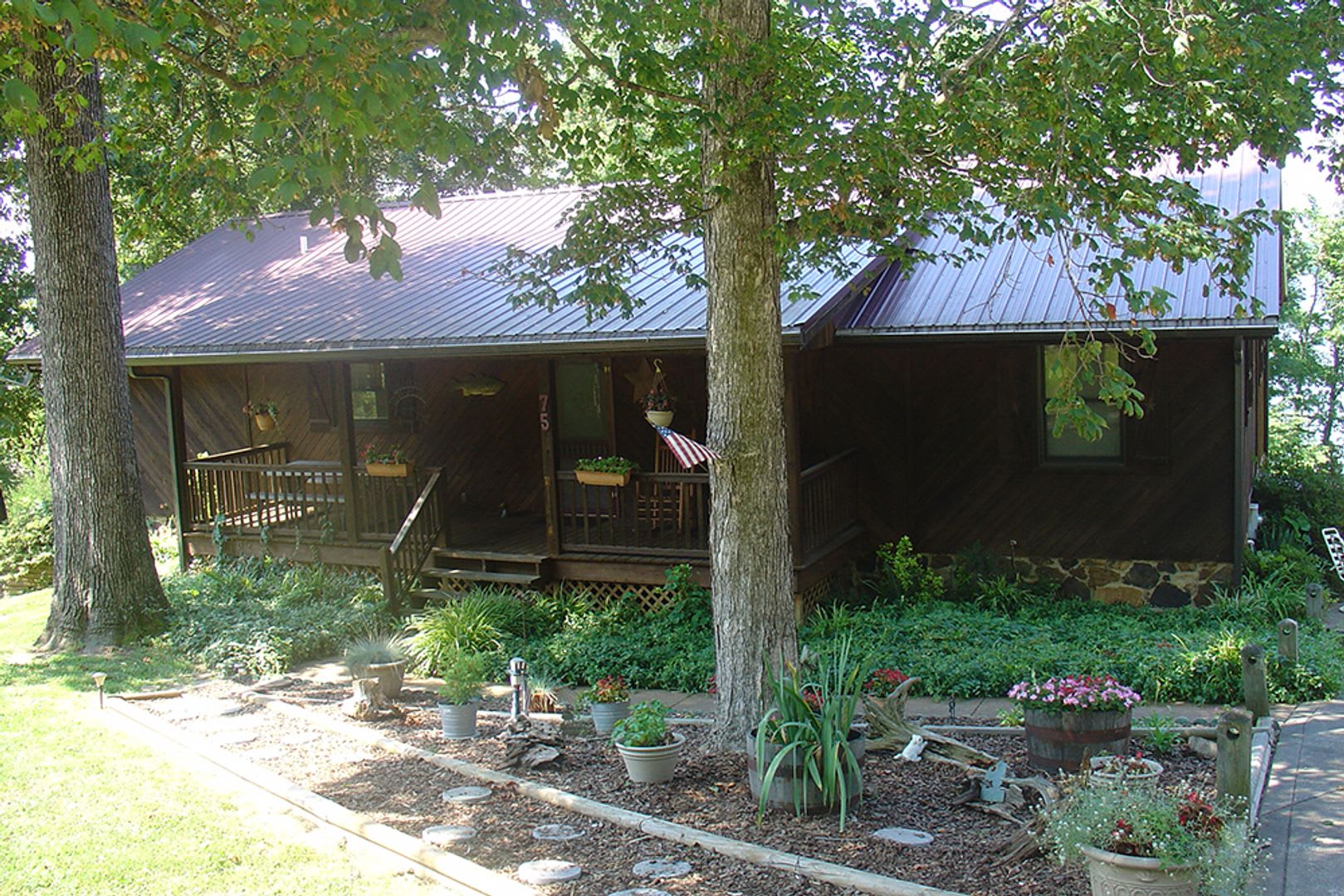 Monthly Waterfront Cabin with Slip – photo 2