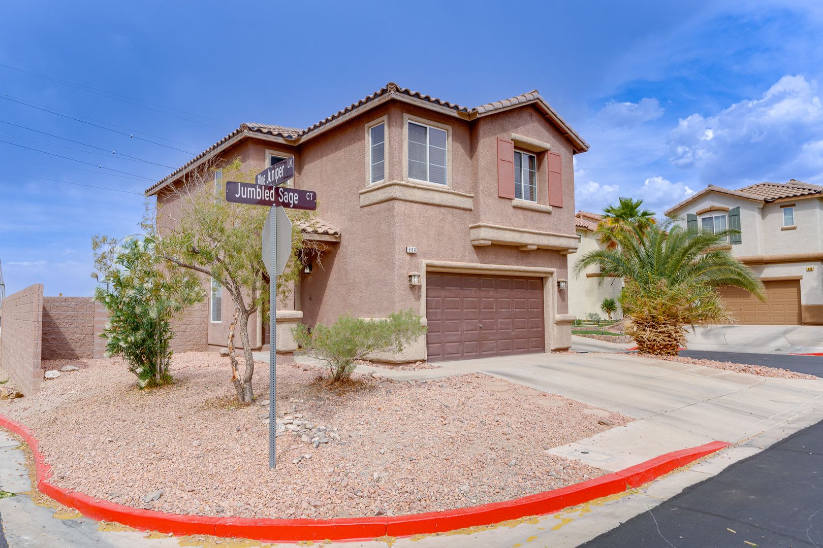 VIBRANT 3BEDROOM 2.5BATH HOME IN 89015 – photo 3
