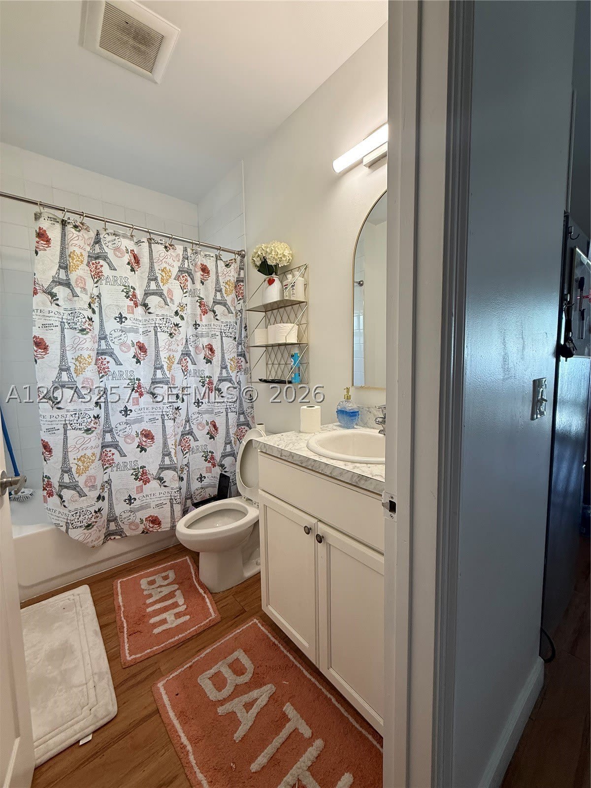 534 18th St – photo 2