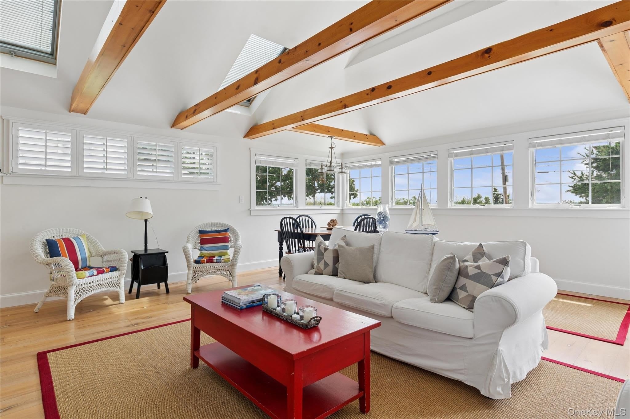 33 Bay Avenue – photo 4