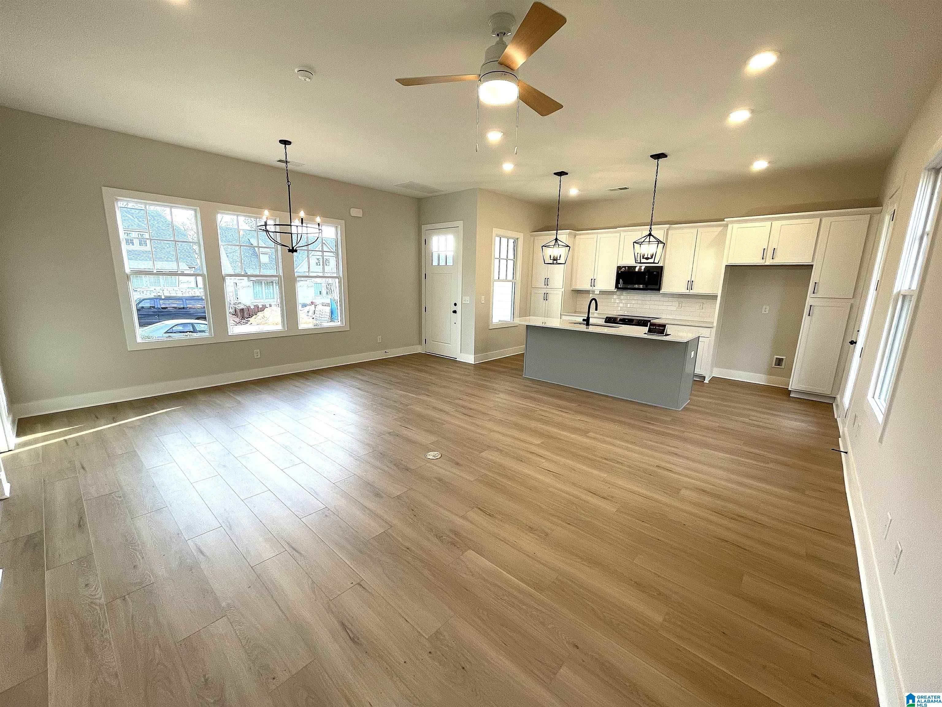 4767 Silas Avenue – photo 2