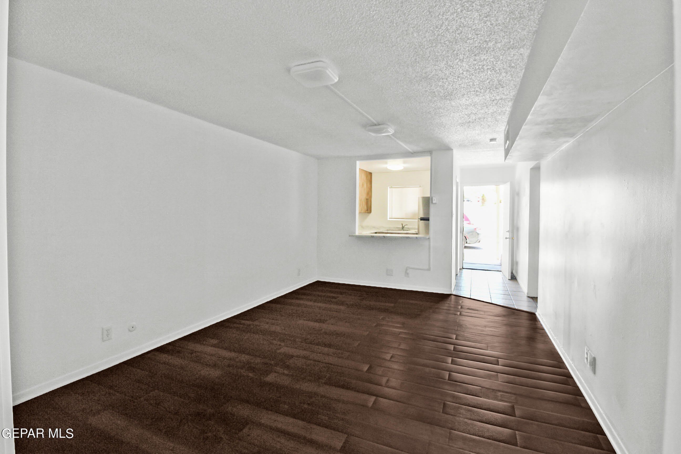 5200 Carousel Drive – photo 5