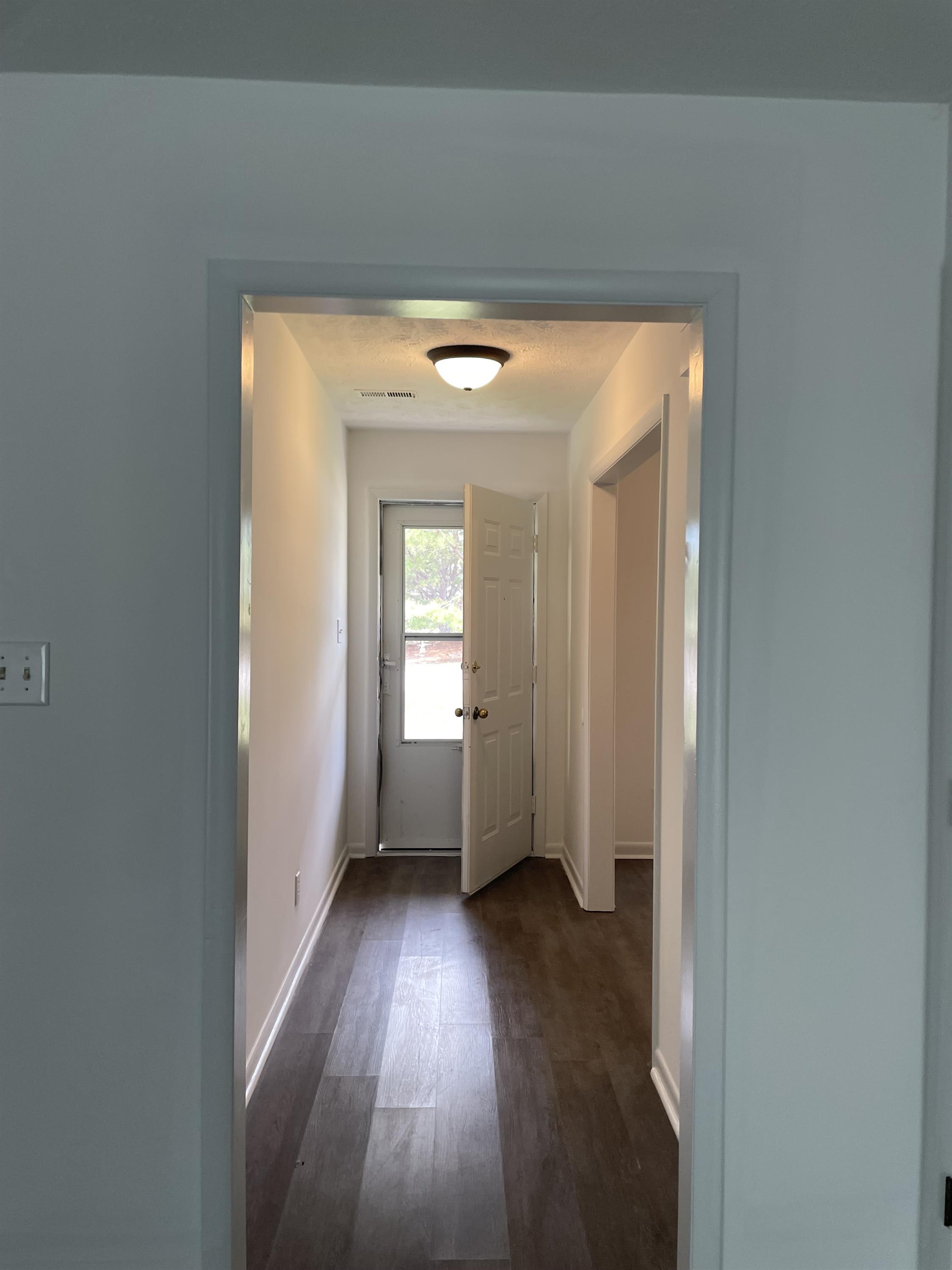 1112 Nan Street – photo 4