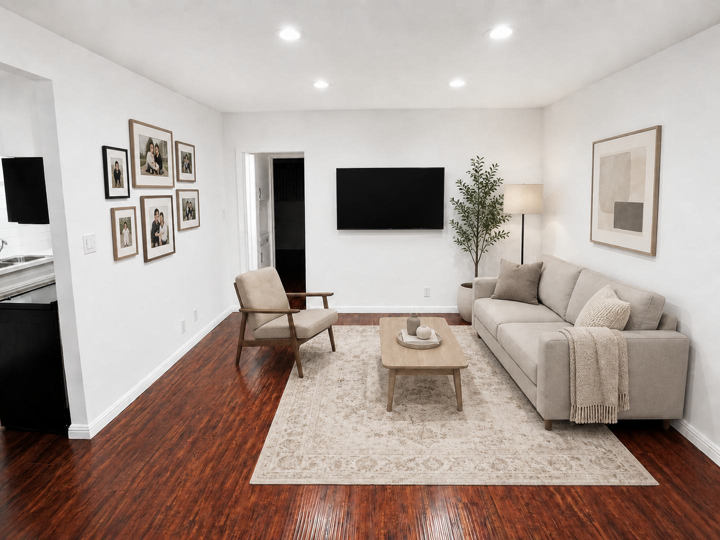 Temple Apartments – photo 2
