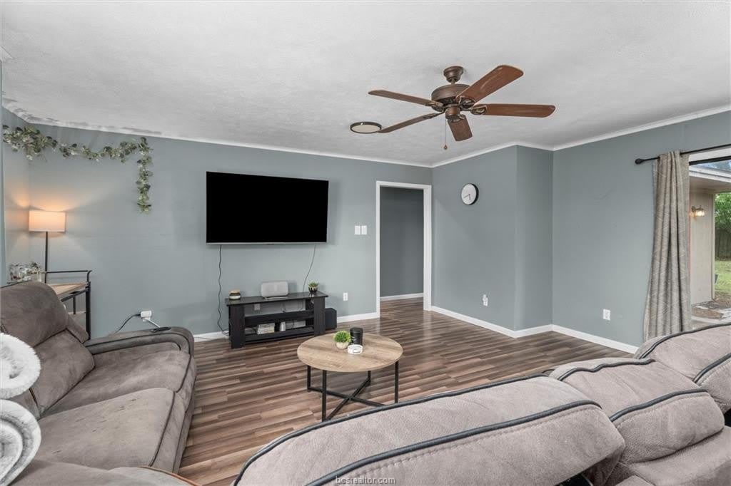 3511 Pecos Court – photo 4