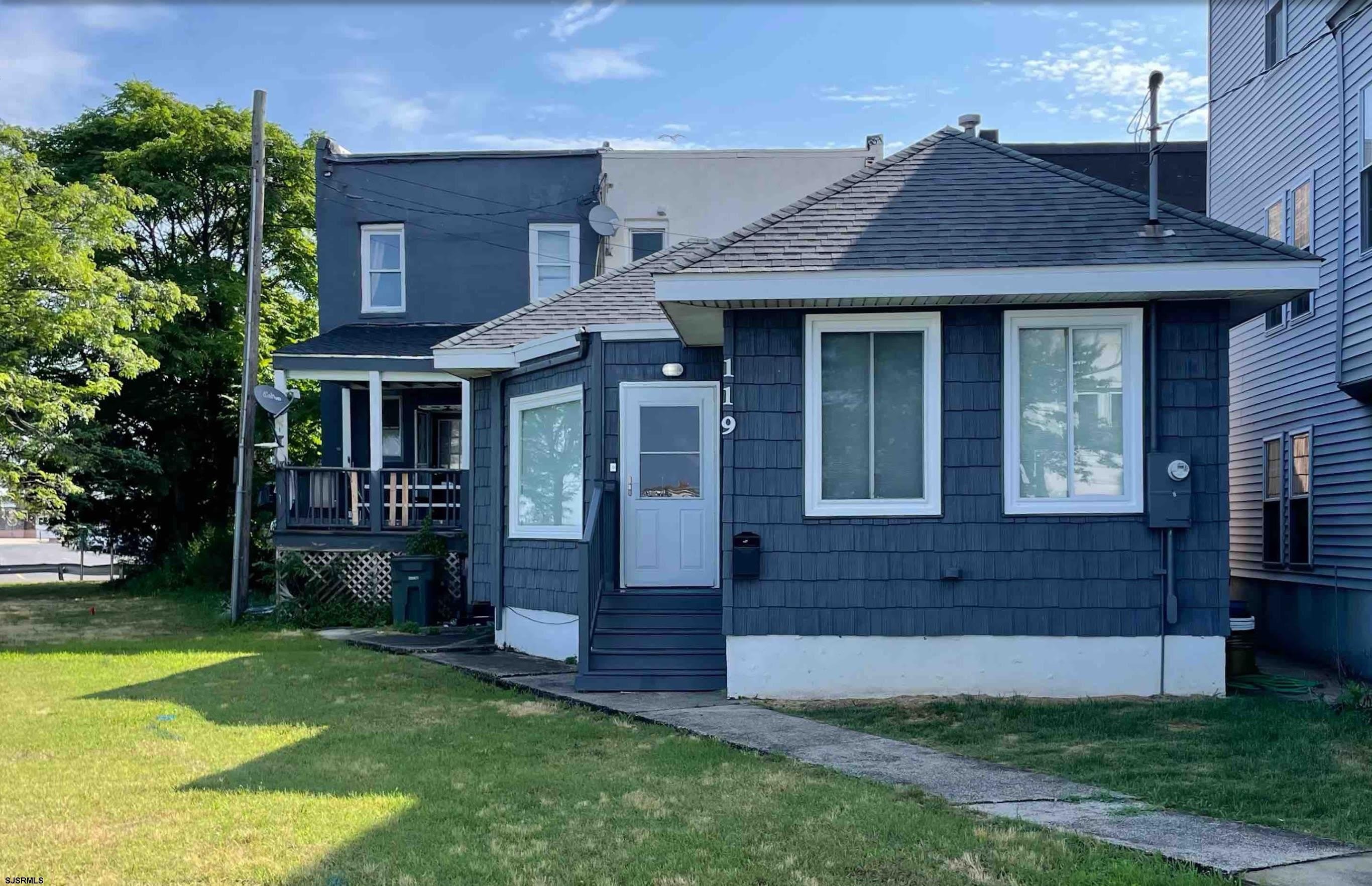 119 Saint Davids Place – photo 1
