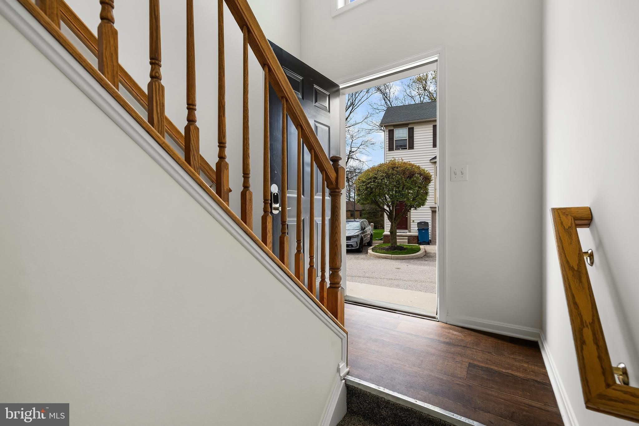 24 SHADY TREE Court – photo 3