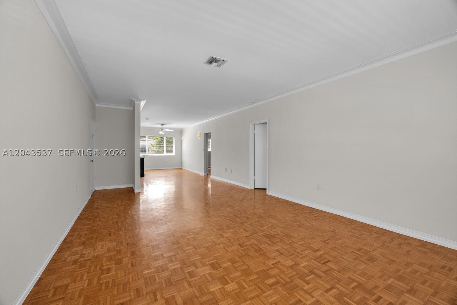 940 Sevilla Ave – photo 3