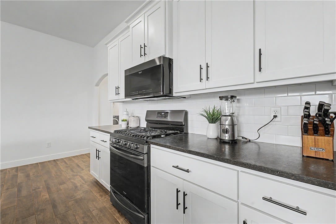 2040 Periwinkle Place – photo 5