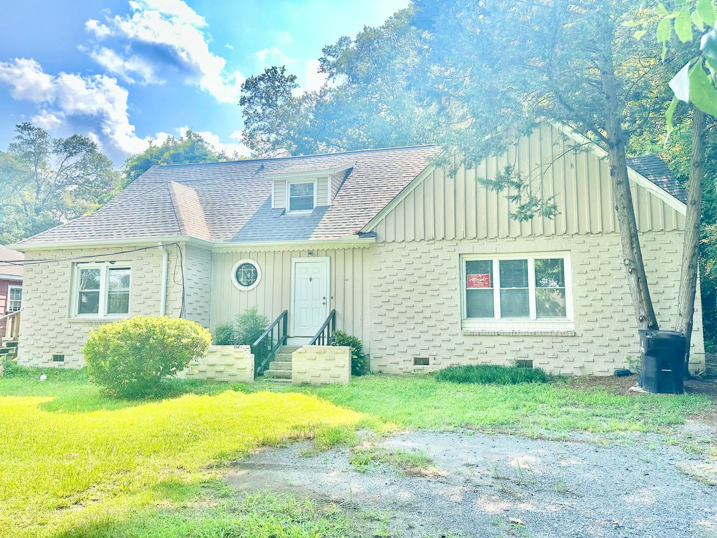 1417 EBENEZER RD APT. B – photo 1