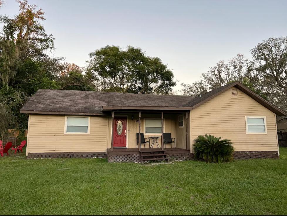 13206 Maple St – photo 1