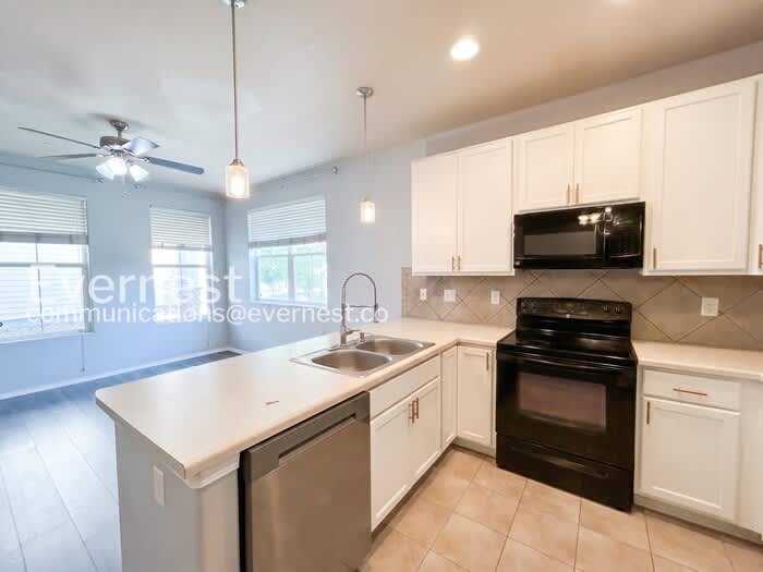 2428 Obsidian Forest View – photo 4