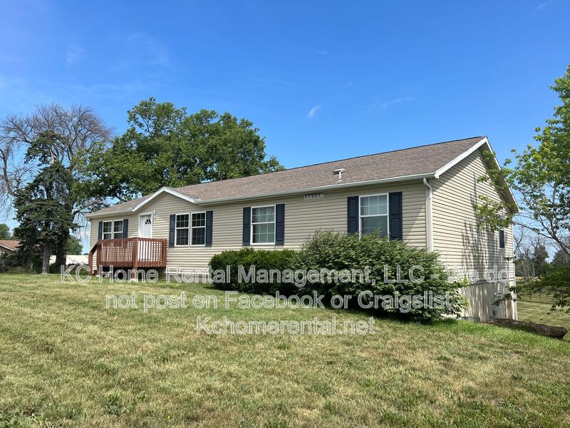 10850 W. 207th St. – photo 3