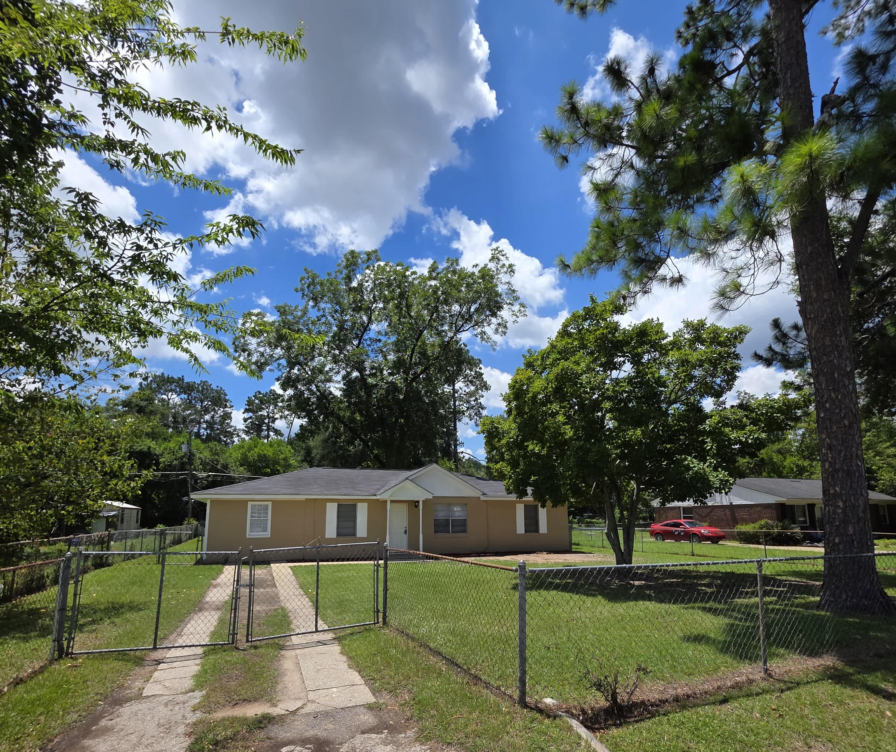 2508 Belmont Drive – photo 1