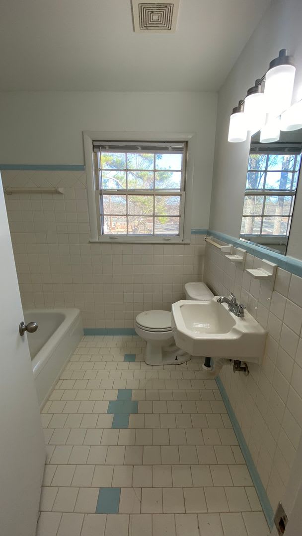 Spacious 4 Bedroom Home – photo 5