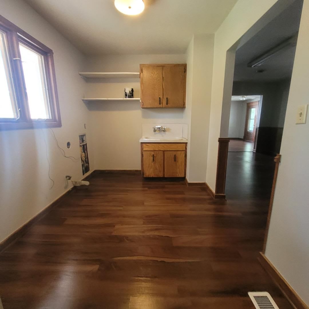 1450 3 Bed 2 Bath Single Family Home – photo 5