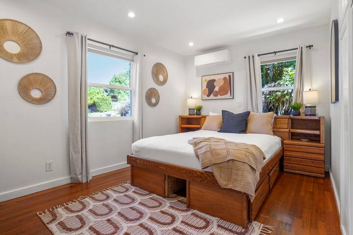4551 Narragansett Avenue 1 – photo 5